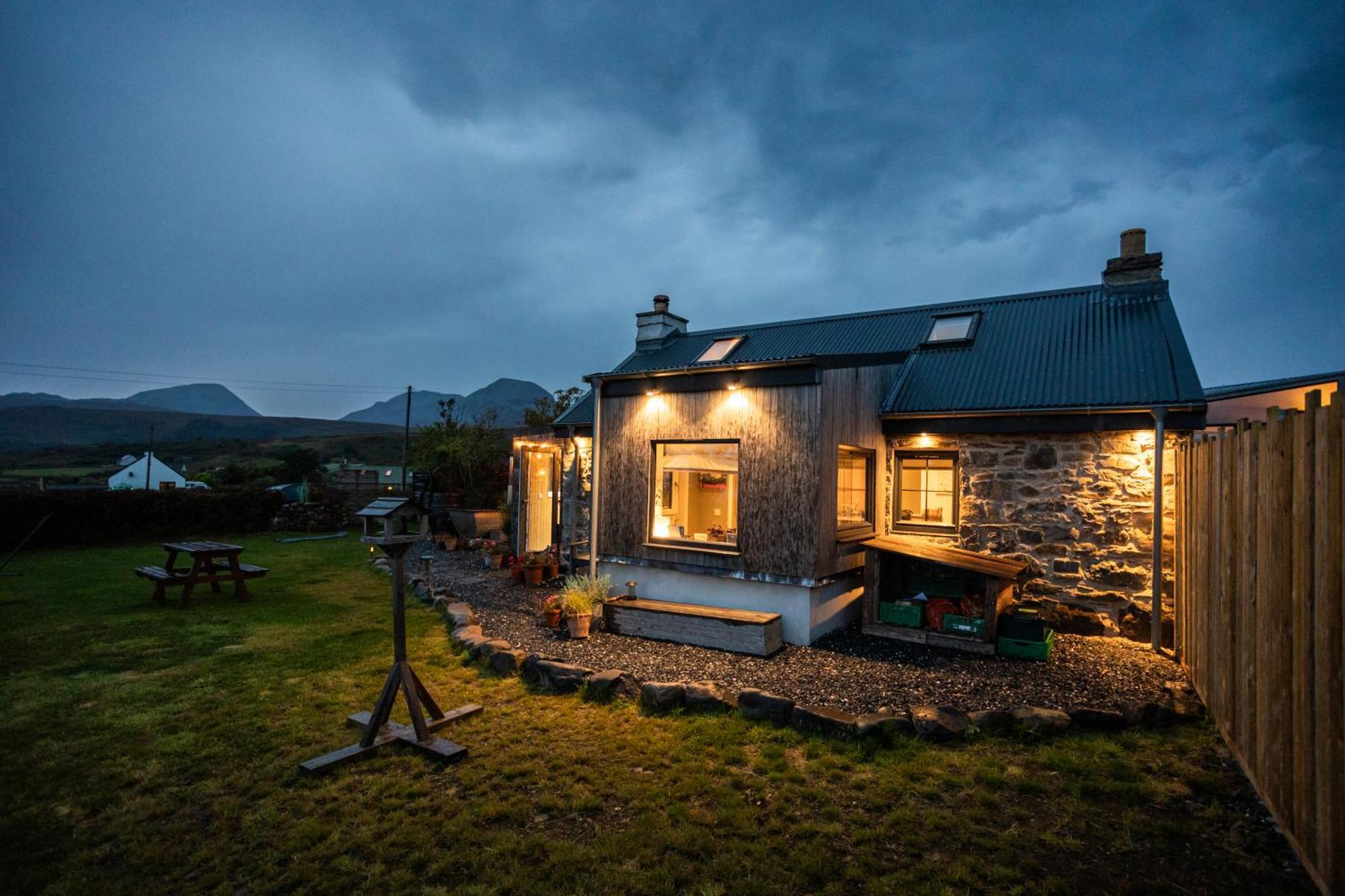 Jura, Mrs Leonard'S Cottage Craighouse 外观 照片